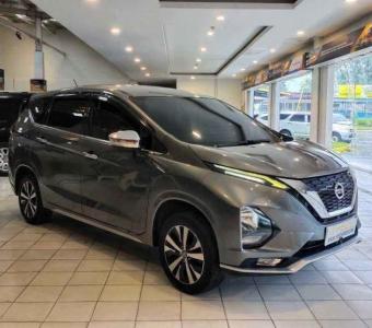 Nissan  Livina VL AT