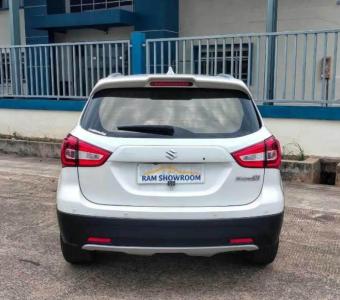Suzuki S-Cross AT