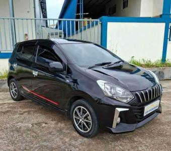 Daihatsu Ayla R MT